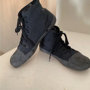 Bohempia Orik Barefoot High Tops